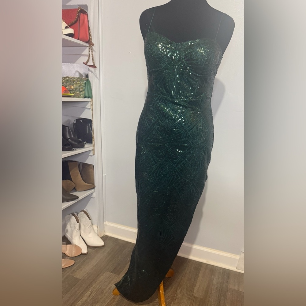 NWOT Size 13 Glamorous Strapless Green Sequin Dress